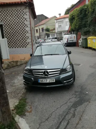 Mercedes-Benz Clase C 2006