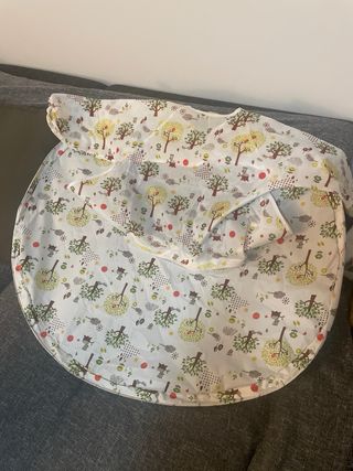 Babero y bandeja infantil bosque