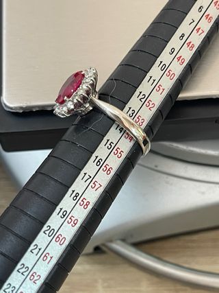 Anillo Oro 18k Rubí y Diamantes 0.36 CT VS/F