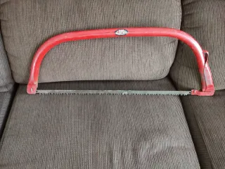 Sierra de arco para madera