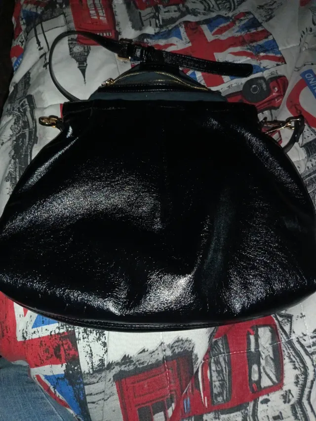 Bolso Negro Charol