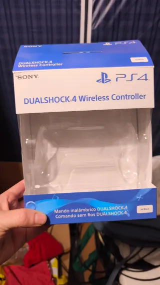 Caja vacía mando PS4 DUALSHOCK 4
