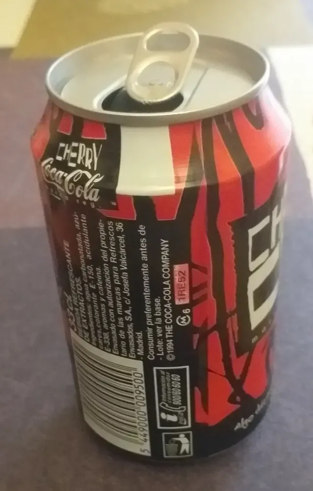 Lata Cherry Coke 1996