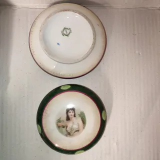 Antiguo joyero bombonera porcelana Austria S.XIX