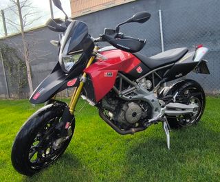 Aprilia Dorsoduro 750