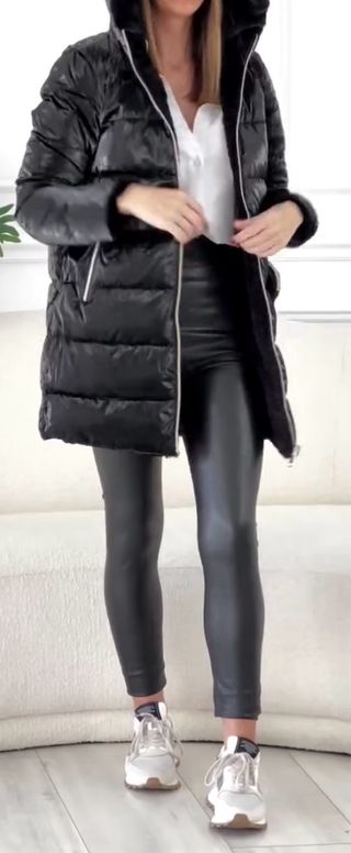 Abrigo reversible pelo metalizado dorado