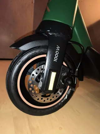 Patinete Eléctrico Verde