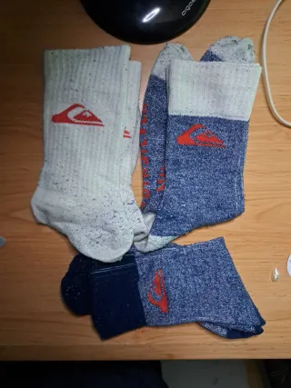 Calcetines Quiksilver Azul y Blanco