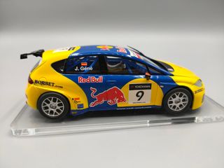 Scalextric Seat Leon WTCC J. Gené