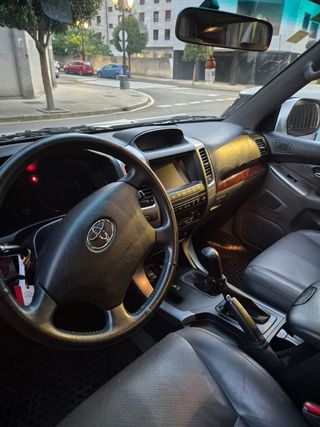 Toyota Land Cruiser 2003