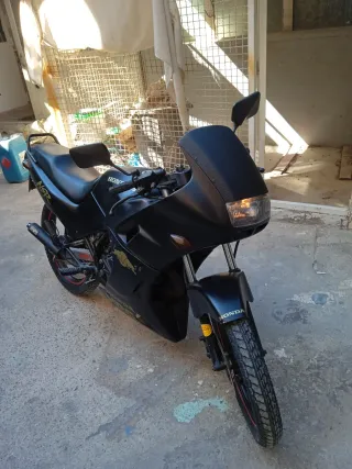 Honda nose 80 del año 90