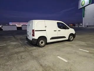 ✅Peugeot Partner 2021✅157.000 km✅Pegatina Verde