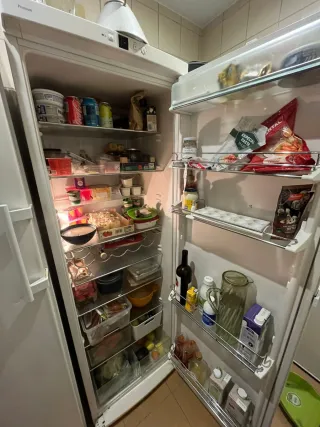 Nevera vertical y congelador Liebherr