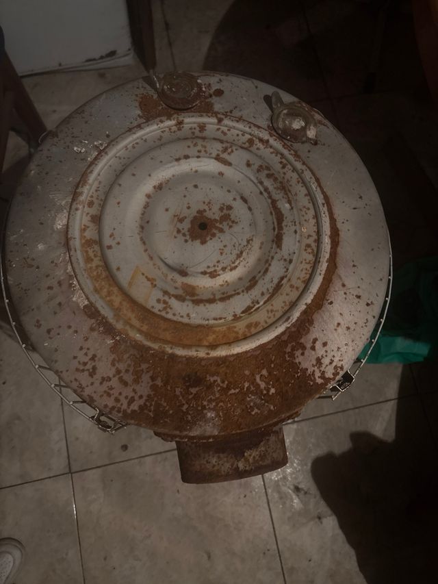 Estufa leña redonda metal