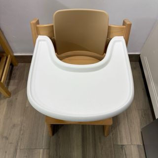 Accesorio Baby Sit, bandeja y arnes trona Stokke