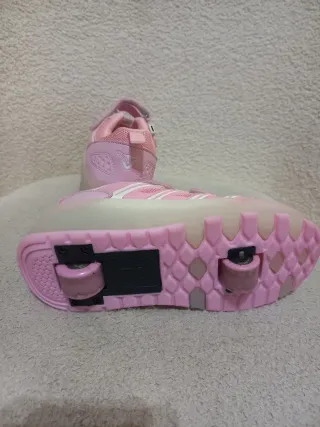 Zapatillas con ruedas niña T.34