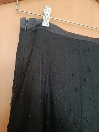Falda larga negra de encaje