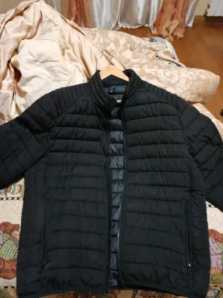 Chaqueta acolchada negra talla XL
