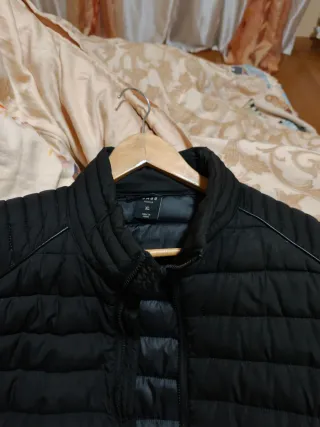 Chaqueta acolchada negra talla XL