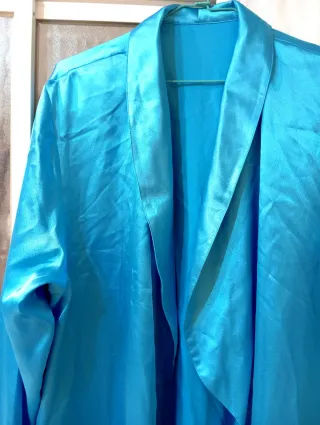 2 Batas Primavera Mujer, azul y marrón, una Belamy