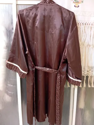 2 Batas Primavera Mujer, azul y marrón, una Belamy