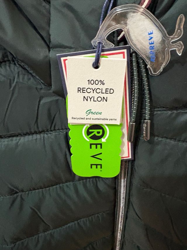 Plumas ligero El Ganso verde sin estrenar