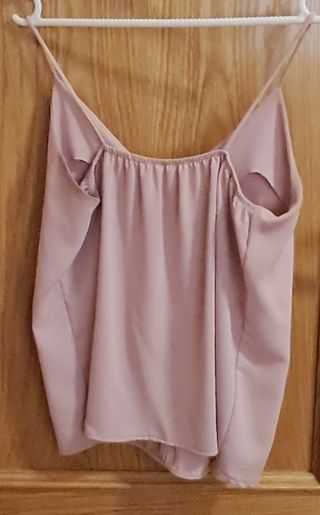 Blusa rosa con botones