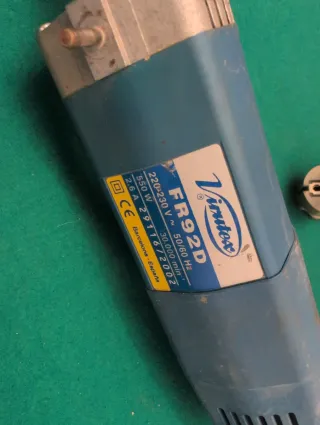 Fresadora Perfiladora Virutex FR92D