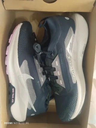 Zapatillas Nike Trail GORE-TEX Talla 40,5 unisex