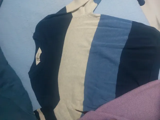 Lote 6 jerseys niño T. 6-8 años