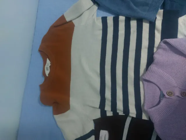 Lote 6 jerseys niño T. 6-8 años