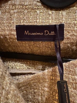 Chaqueta Massimo Dutti dorada y blanca