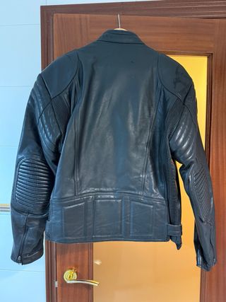 Chaqueta de cuero para moto