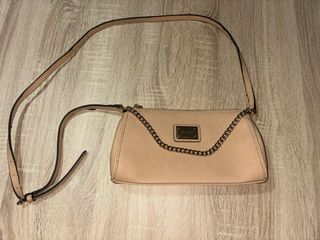 Bolso Calvin Klein Beige Cadena Dorada