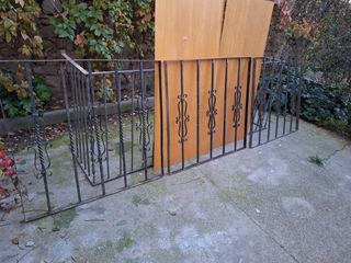 Reja de hierro forjado para ventana