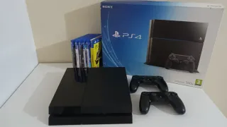 PLAYSTATION 4 (PS4)
