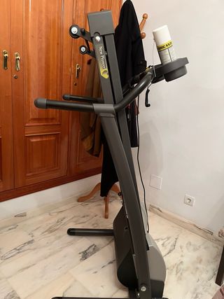 Cinta de correr BH Pioneer casi nueva