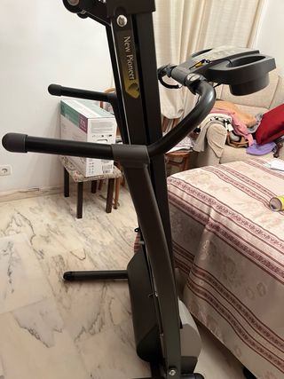Cinta de correr BH Pioneer casi nueva