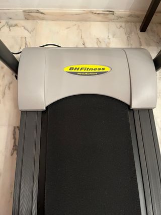 Cinta de correr BH Pioneer casi nueva