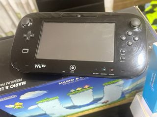 Nintendo Wii U Premium + Mario & Luigi + 10 Juegos