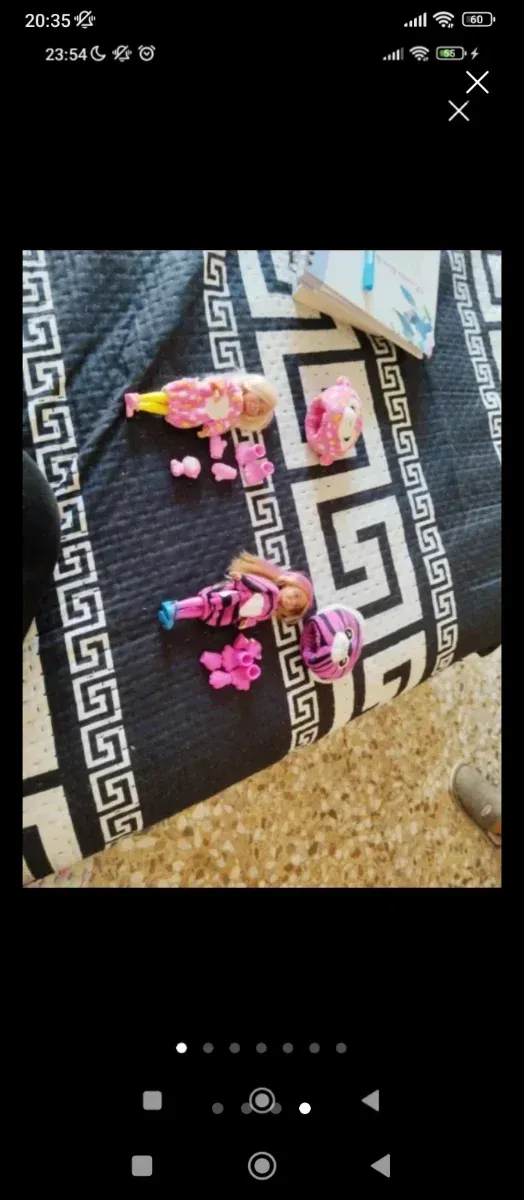 Bonecas e acessórios