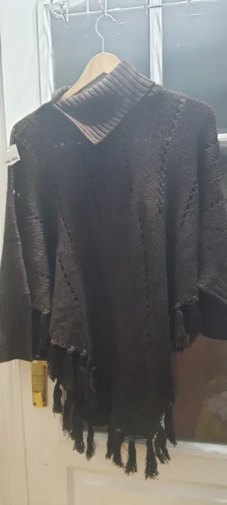 Poncho de lana. Sin estrenar