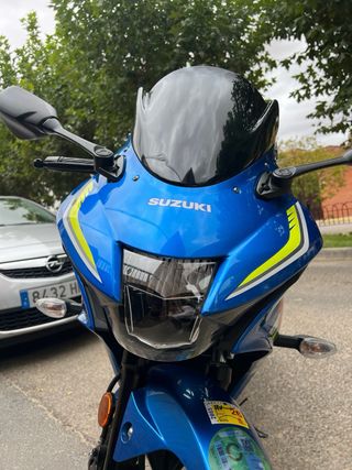 Suzuki GSX-R 125 Azul