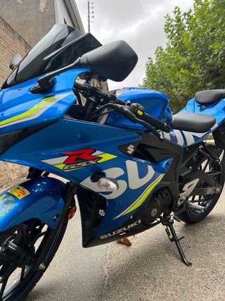 Suzuki GSX-R 125 Azul