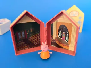 Lot Casette e Personaggi Peppa Pig