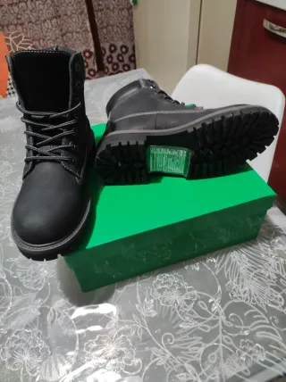 Stivaletti neri donna