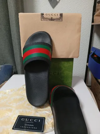 Chanclas Negras Verde Rojas
