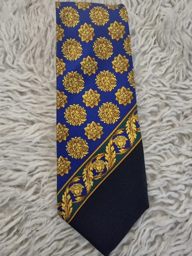 Cravatta Versace in Seta con motivi Medusa