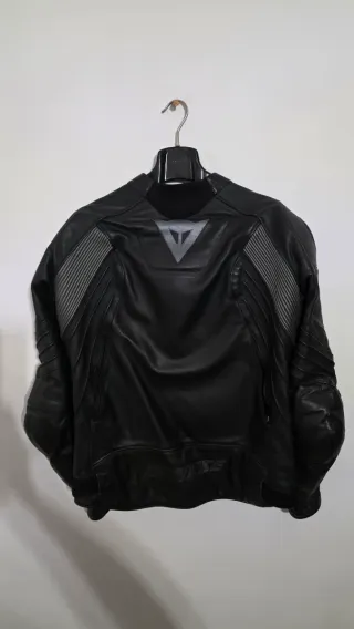 Chaqueta de cuero moto Dainese Negra, talla 54