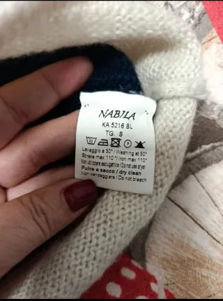 Maglioncino a righe con cuore